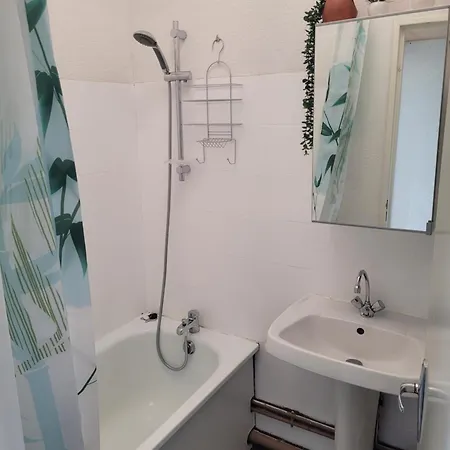 Apartamento Avec Vue Sur Les Montagnes Font-Romeu-Odeillo-Via